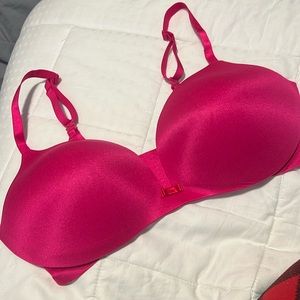 Victoria secret 38 dd
